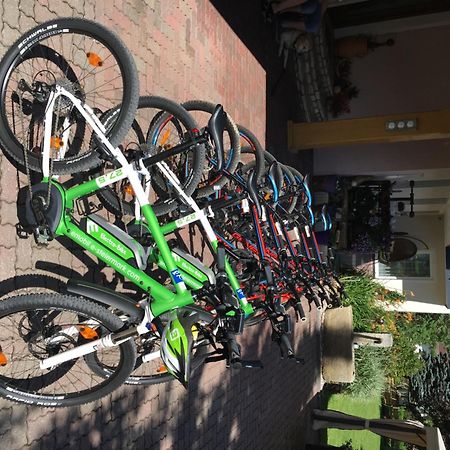Aparthotel Kristall Altenmarkt im Pongau Ngoại thất bức ảnh