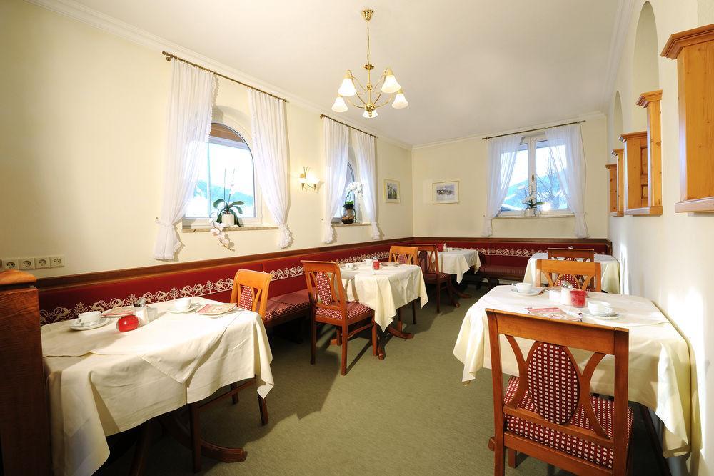 Aparthotel Kristall Altenmarkt im Pongau Ngoại thất bức ảnh