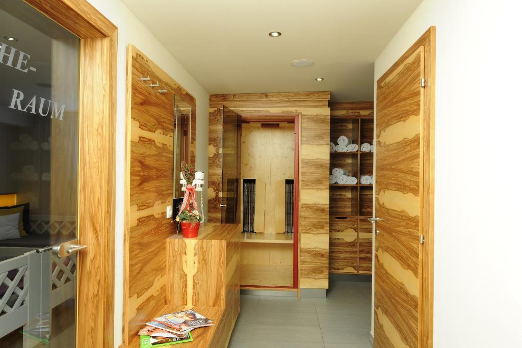Aparthotel Kristall Altenmarkt im Pongau Ngoại thất bức ảnh