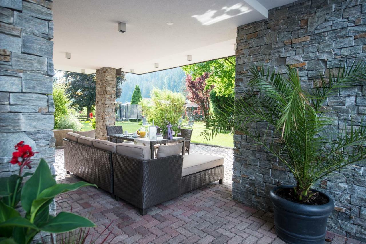 Aparthotel Kristall Altenmarkt im Pongau Ngoại thất bức ảnh