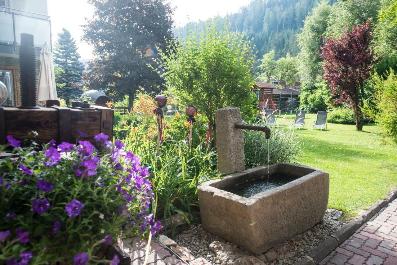Aparthotel Kristall Altenmarkt im Pongau Ngoại thất bức ảnh